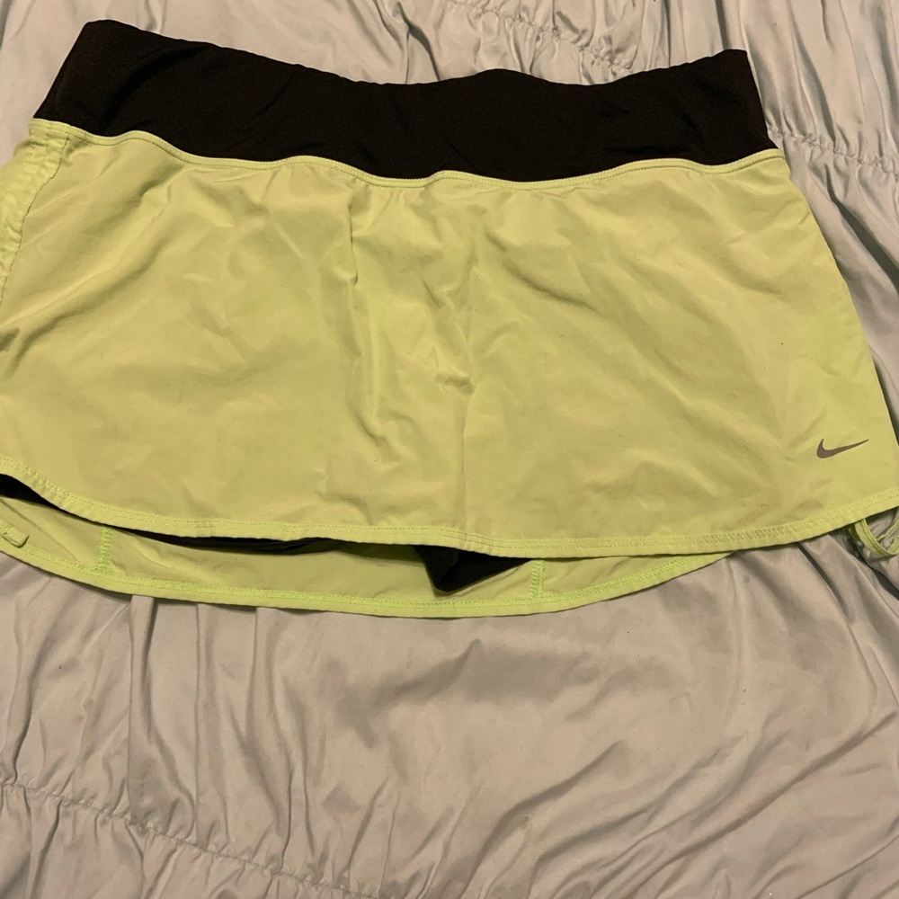 Nike shorts 4 pair for $60